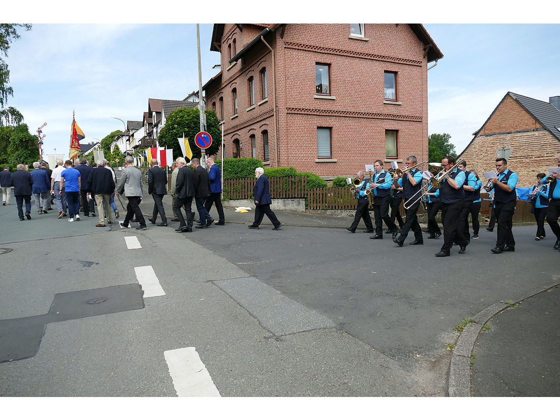 Bittprozession am Pfingstmontag (Foto: Karl-Franz Thiede)